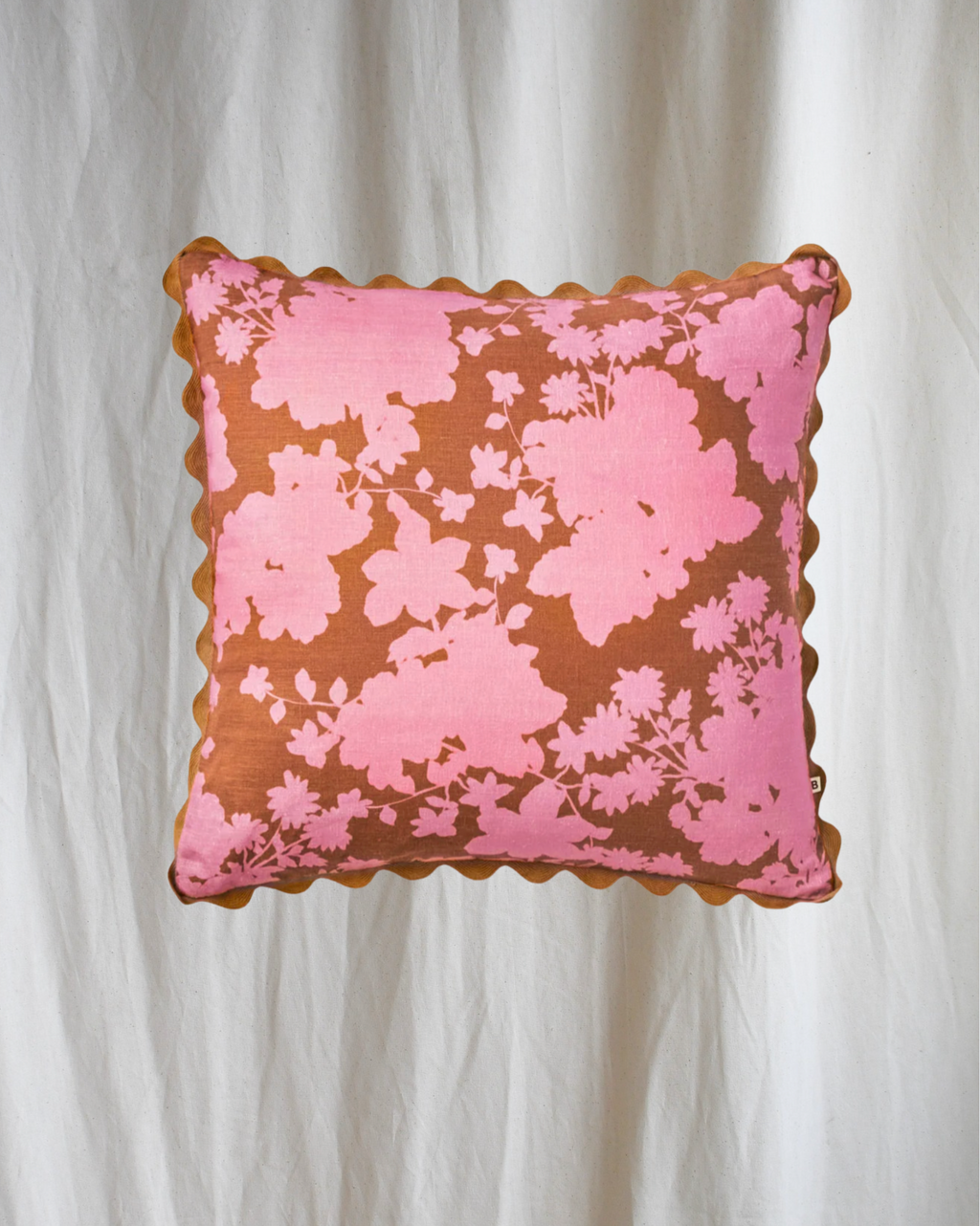 Gardenia Cerise Linen Cushion